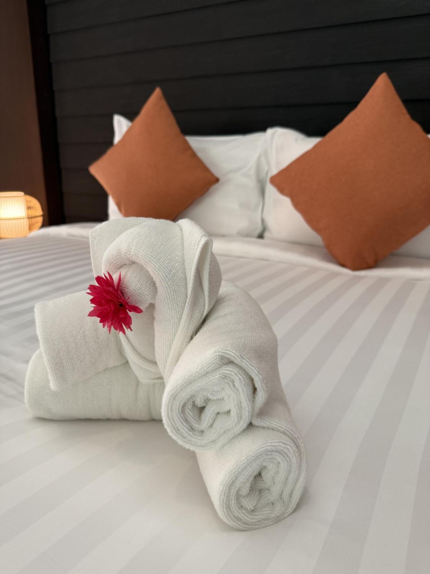 Blue Palm Residence Kata 외부 사진